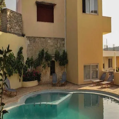 Kaloudis Lejlighedshotel