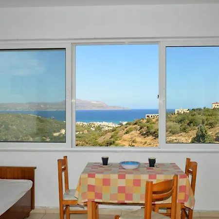 Kaloudis Lejlighedshotel 2*